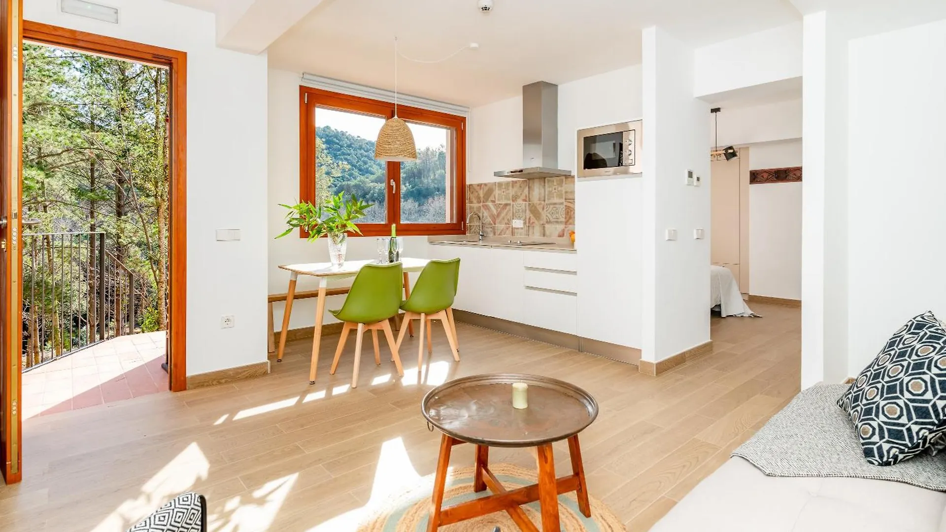 Gallinero - Familienfreundliches Appartment In Katalanischer Masia Sant Iscle De Vallalta Апартаменты