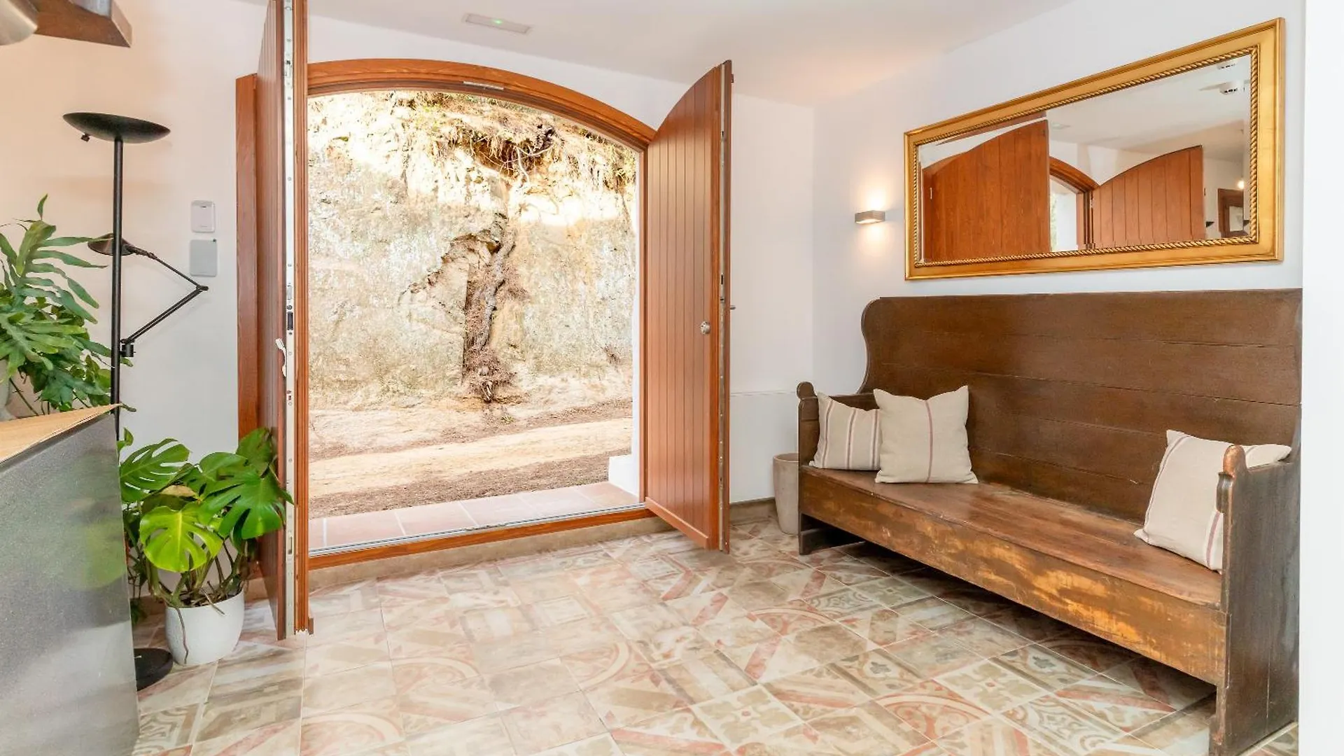 Gallinero - Familienfreundliches Appartment In Katalanischer Masia Sant Iscle De Vallalta Апартаменты