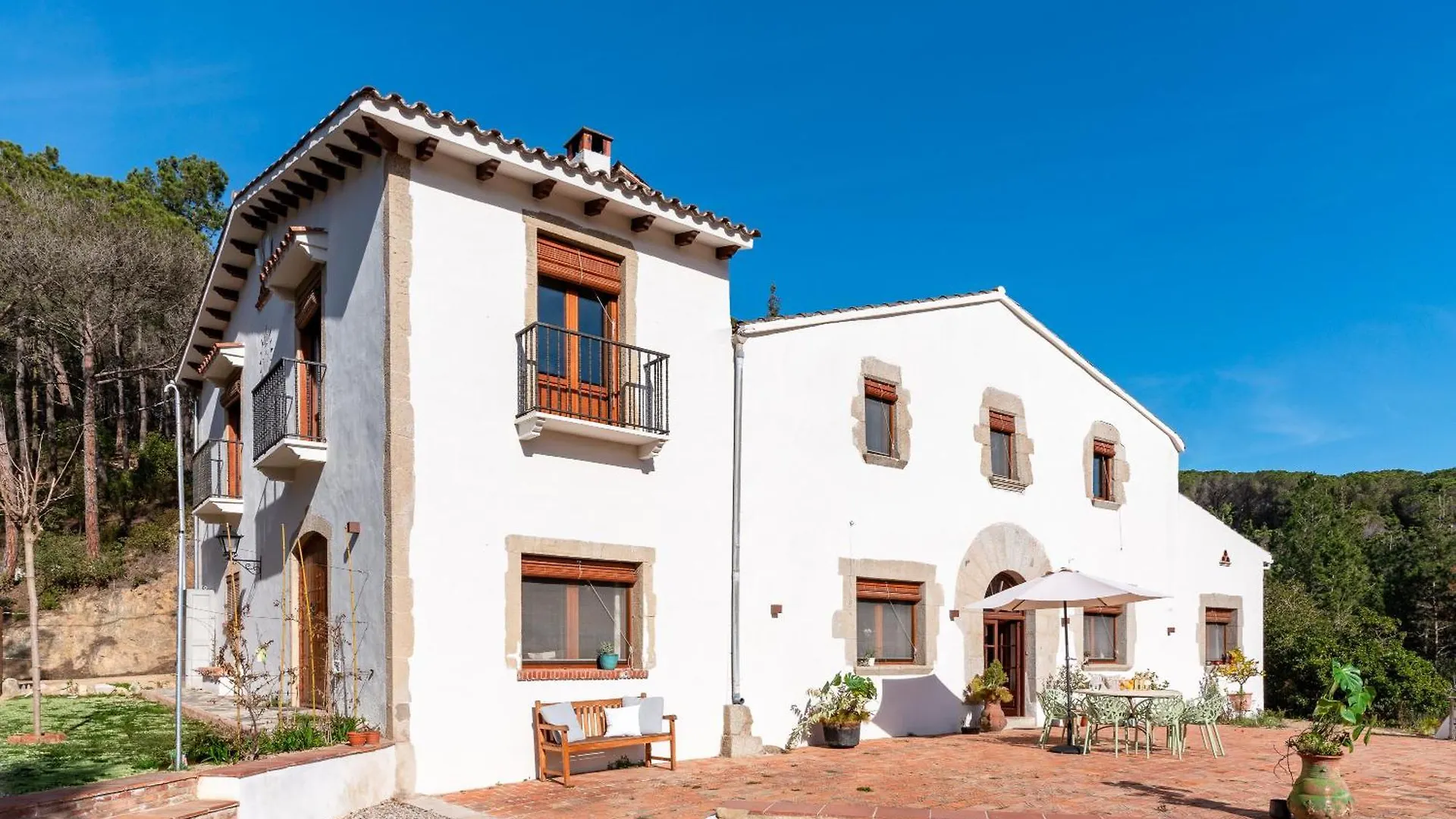 Gallinero - Familienfreundliches Appartment In Katalanischer Masia Sant Iscle De Vallalta 0*,