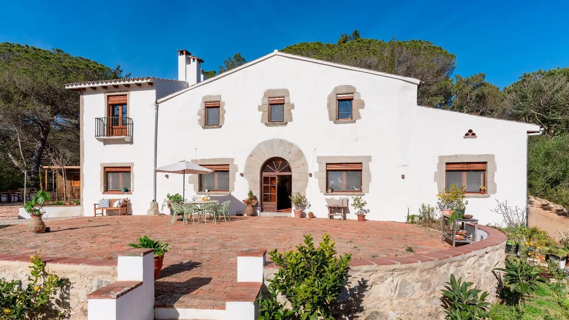 Gallinero - Familienfreundliches Appartment In Katalanischer Masia Sant Iscle De Vallalta Апартаменты